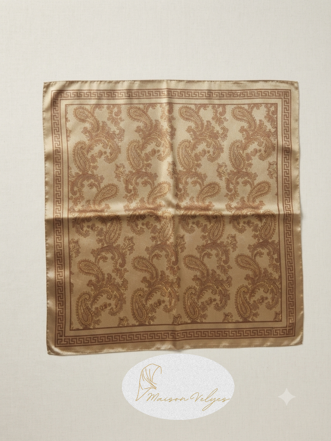 Foulard hellène marron clair